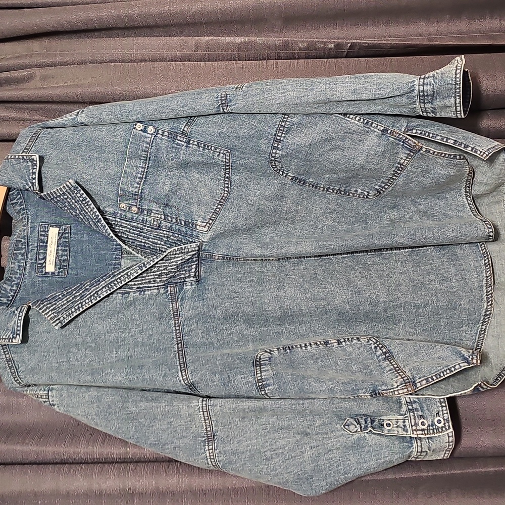 EUC! Free People/We The Free Denim Peyton Pullover Top, Size Medium